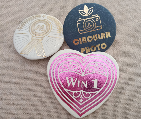 特殊紙で作る素材缶バッジ